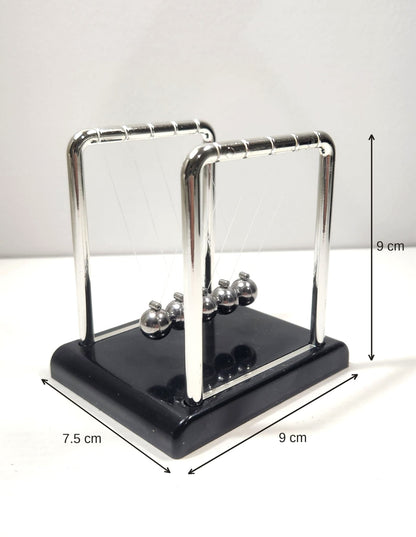 Mini Newton's Cradle - Kinetic Desk Decor Toy